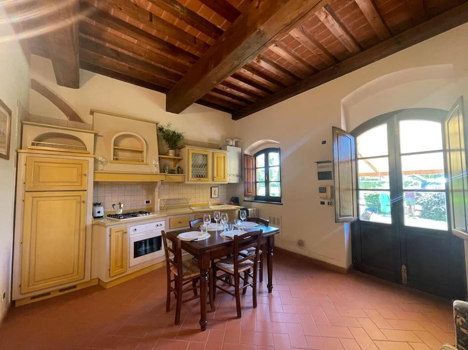Casa Vacanza Villaggio Poggio Rosso Arezzo Exteriör bild