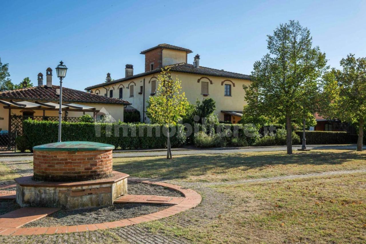 Casa Vacanza Villaggio Poggio Rosso Arezzo Exteriör bild